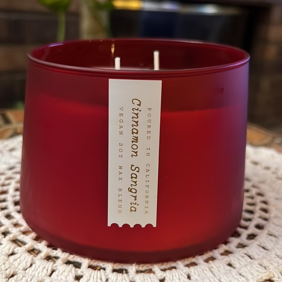 Cinnamon Sangria Scented Candle - Picture 6 of 11
